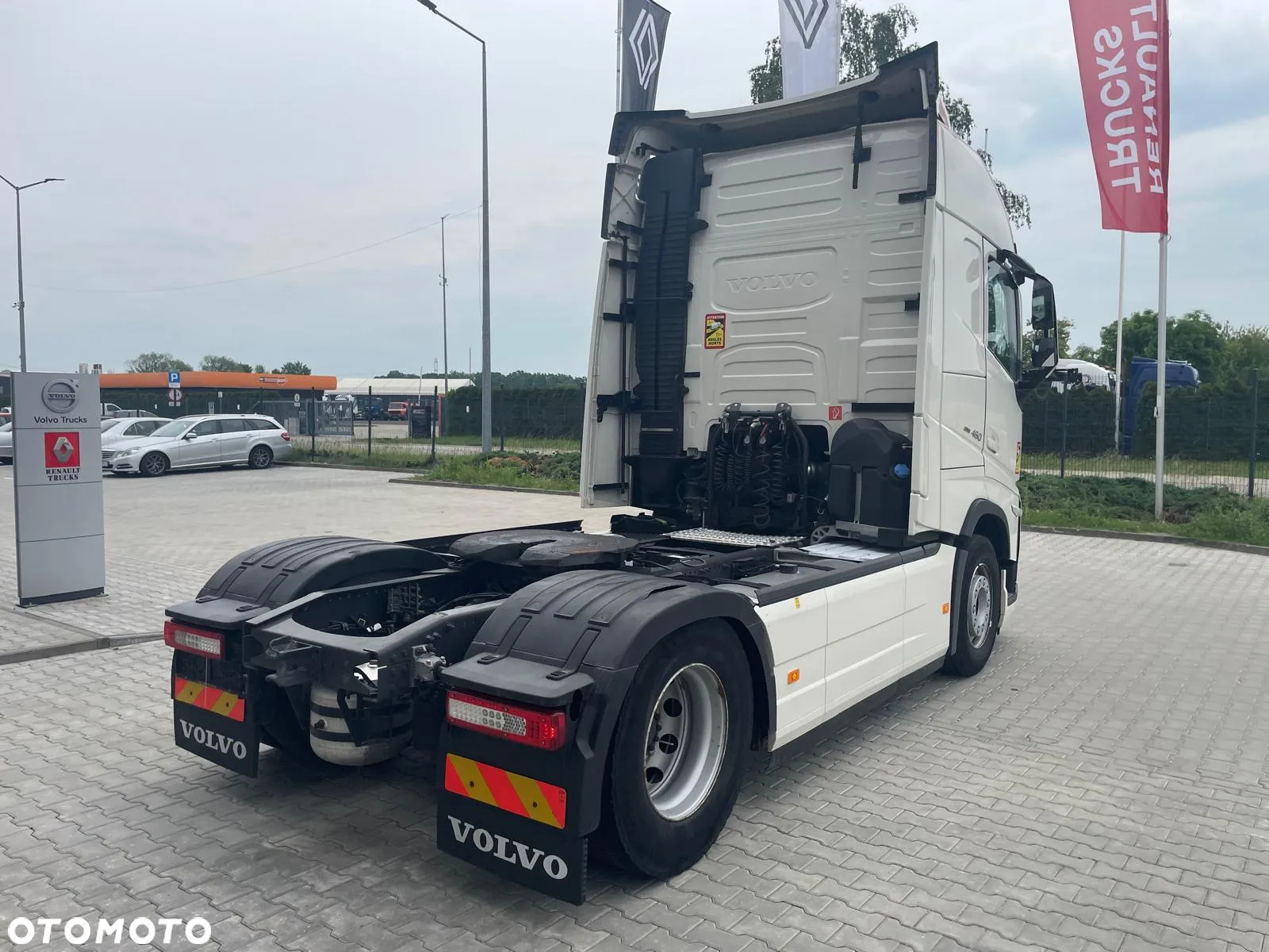 Volvo 2021 FH 4x2 500KM Globetrotter!!! - 5