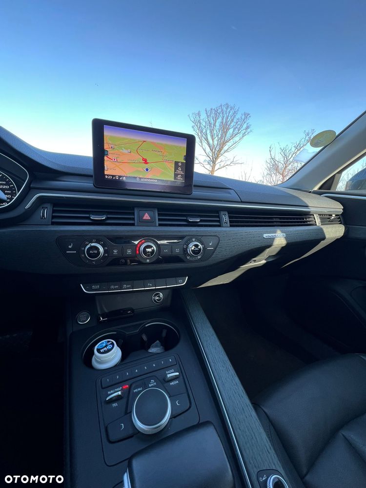 Audi A4 Limousine - 7