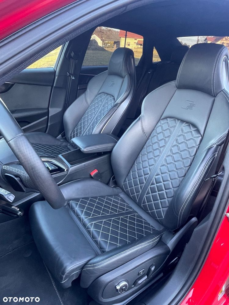 Audi S4 Limousine - 18