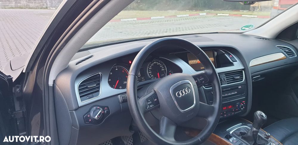 Audi A4 Limuzina 2.0 TDI DPF S line Sportpaket - 6
