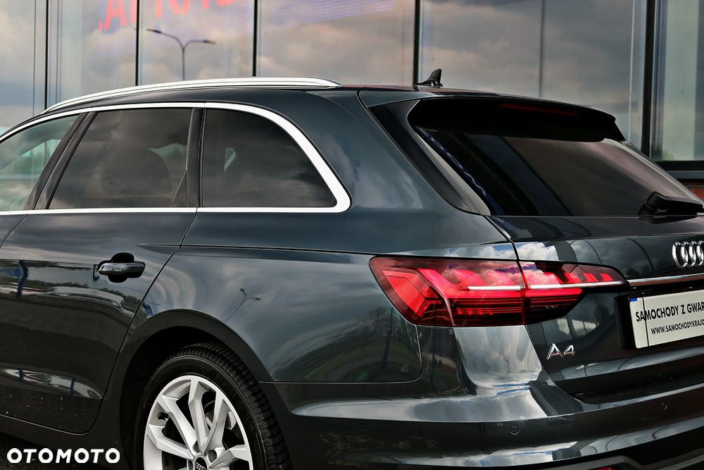 Audi A4 Avant - 13