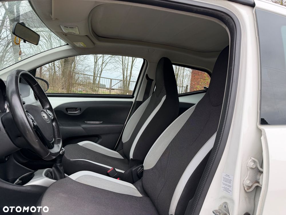 Toyota Aygo - 15