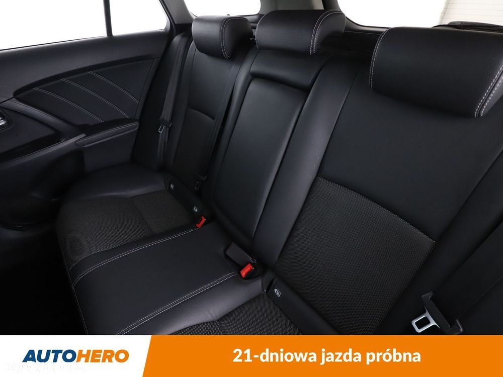 Toyota Avensis 1.8 Prestige - 15