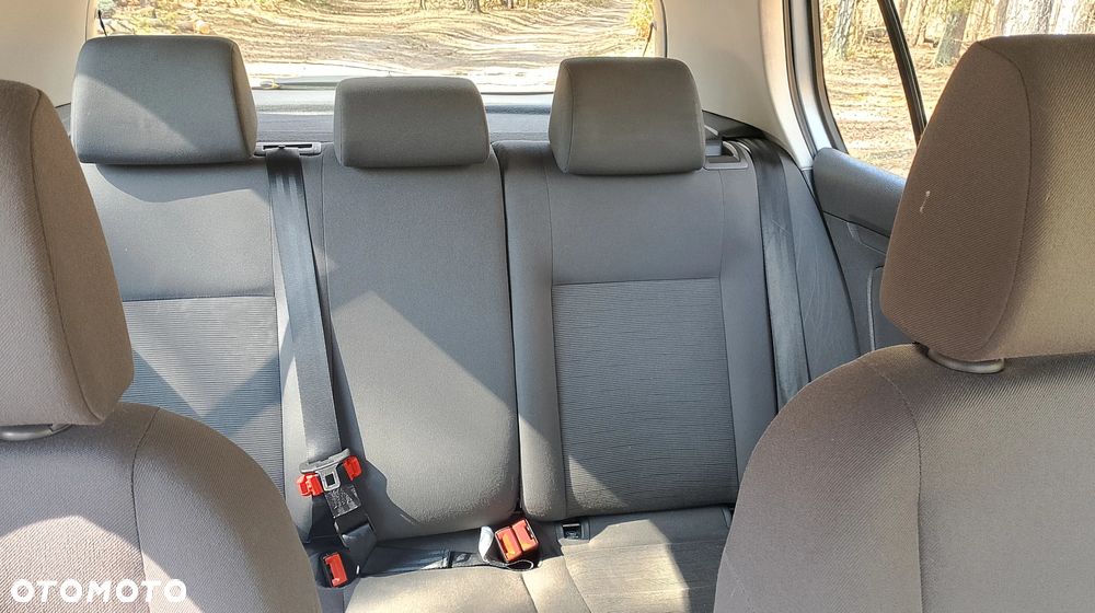 Volkswagen Golf - 12