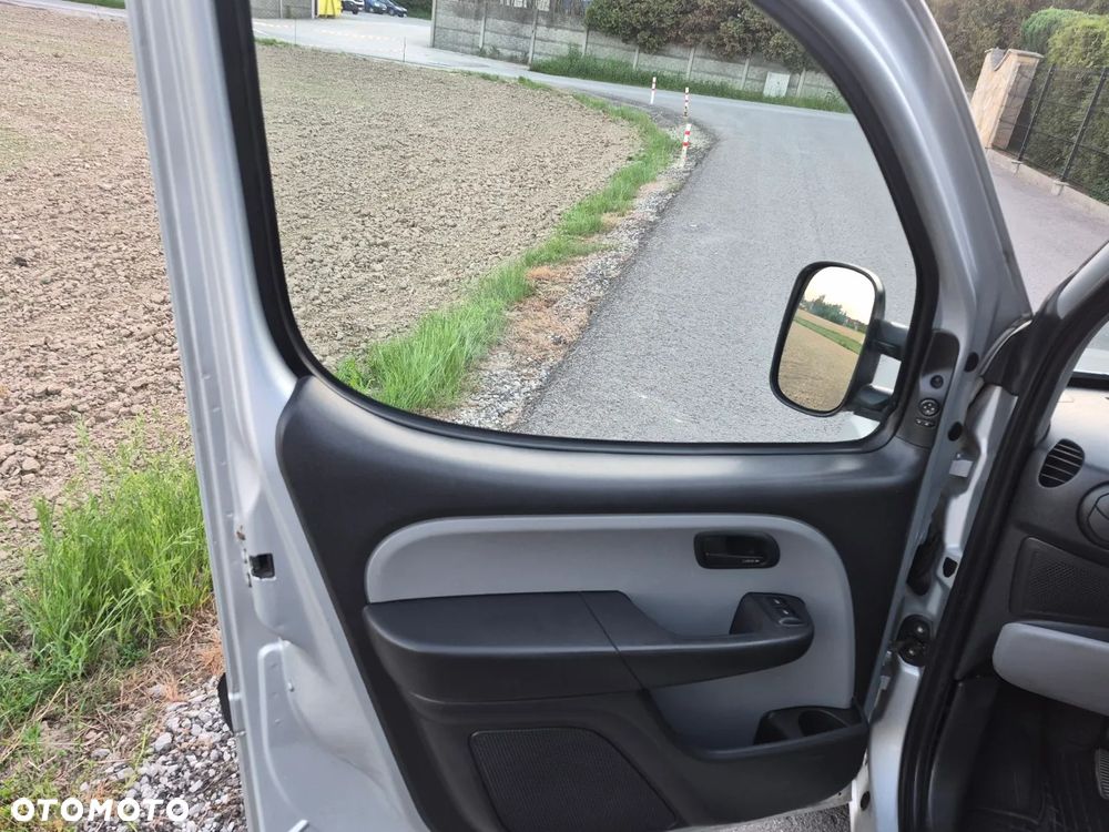 Fiat Doblo 1.4 8V Family - 24