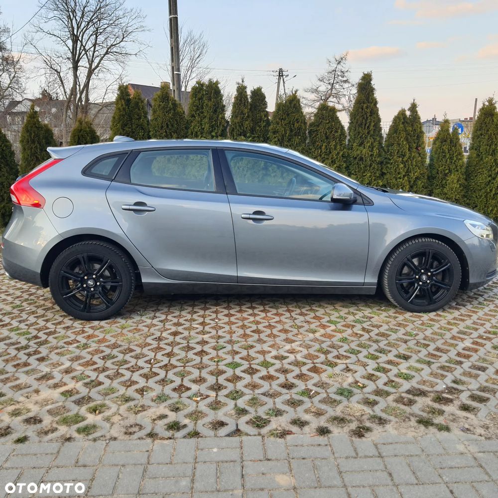 Volvo V40 D4 Geartronic Momentum - 3