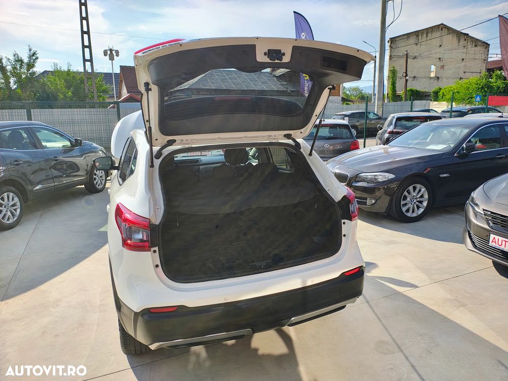 Nissan Qashqai 1.3 DIG-T N-CONNECTA - 31