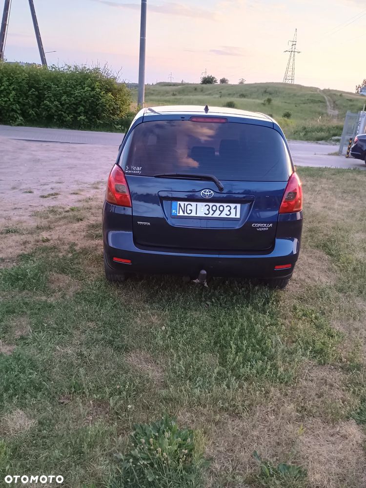 Toyota Corolla Verso 2.0 D-4D - 7