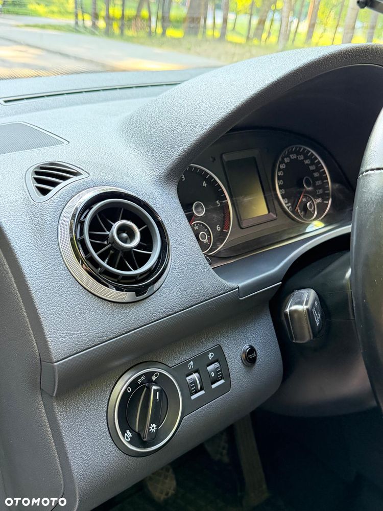 Volkswagen Caddy - 11
