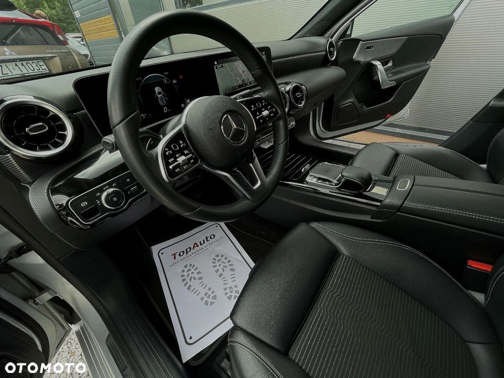 Mercedes-Benz Klasa A 180 d 7G-DCT Edition 1 - 20