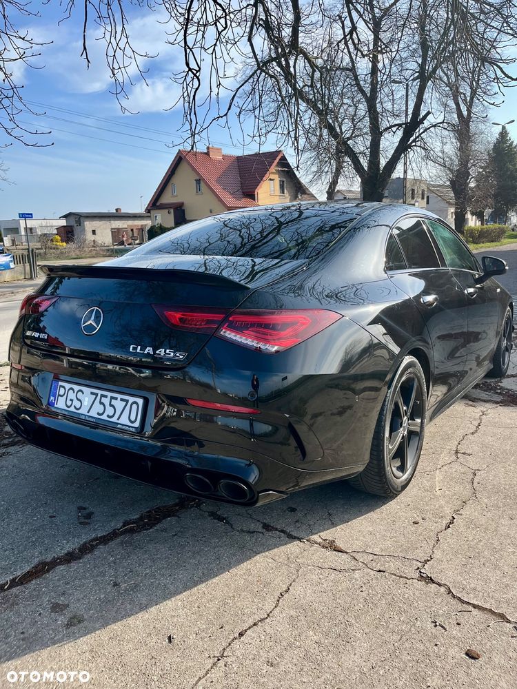 Mercedes-Benz CLA 220 7G-DCT AMG Line - 4