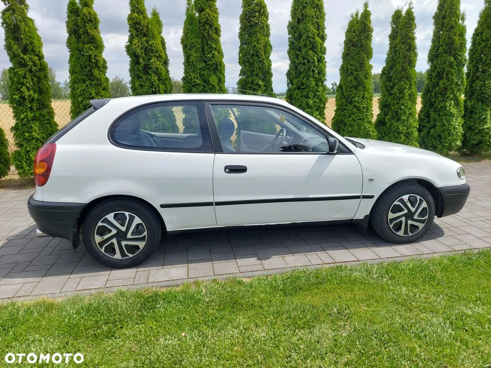 Toyota Corolla 1.4 Terra2 - 8