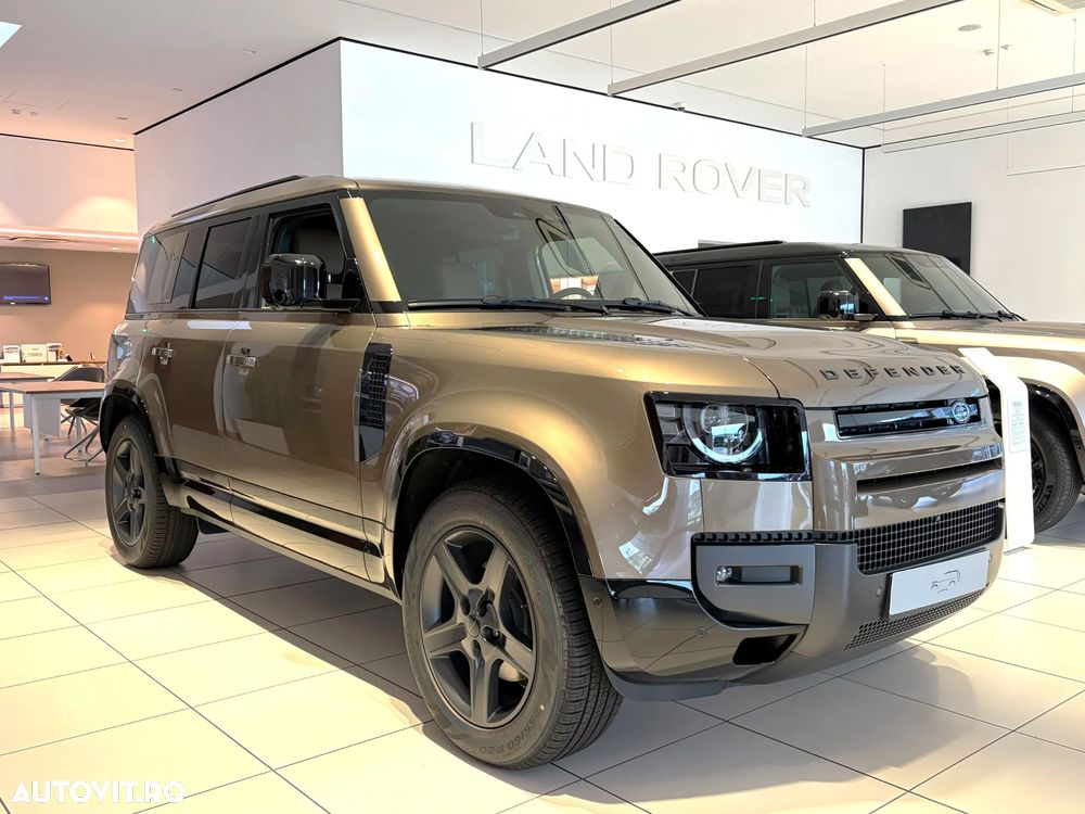 Land Rover Defender - 1