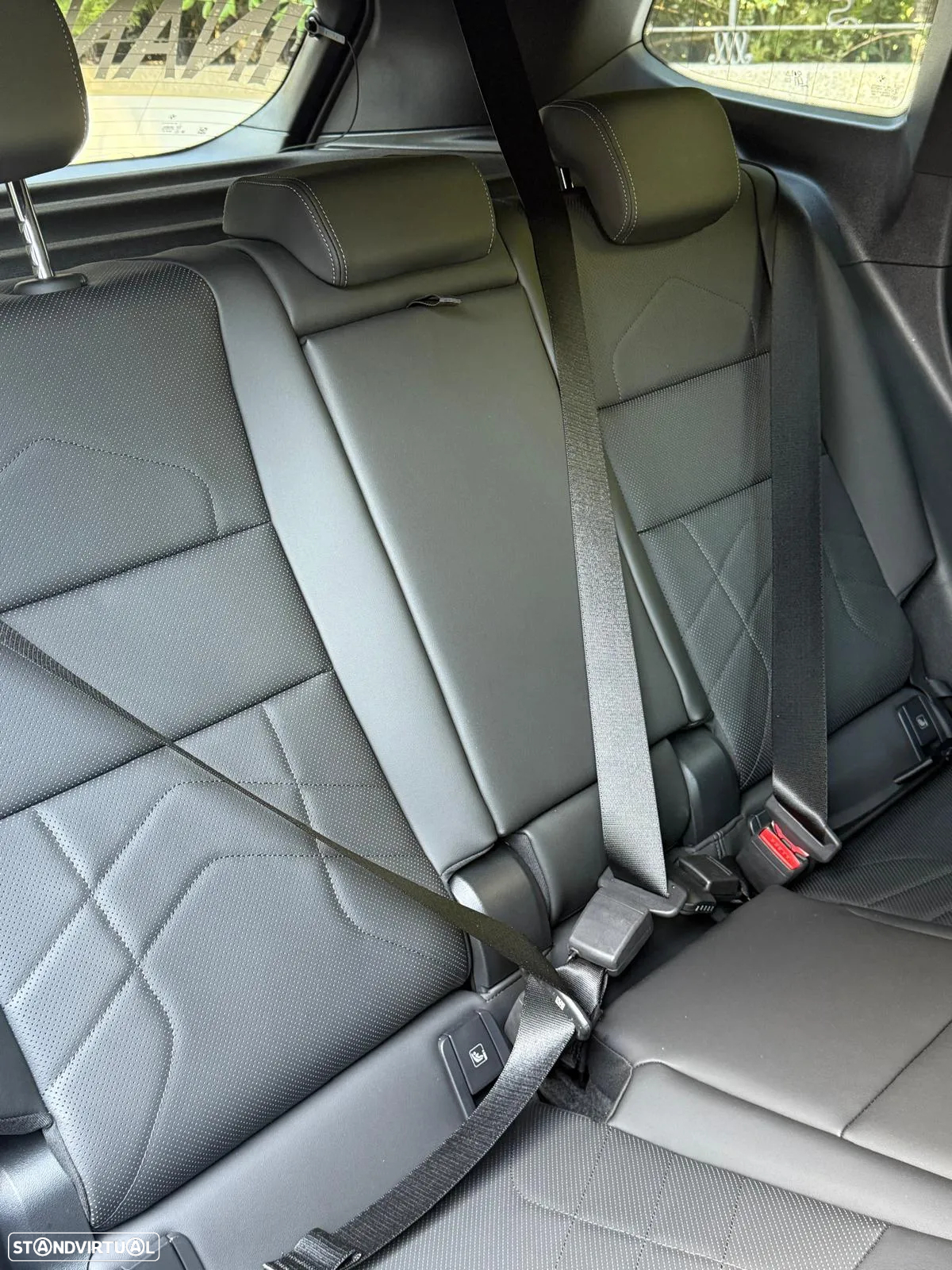 BMW iX1 xDrive30 xLine - 16