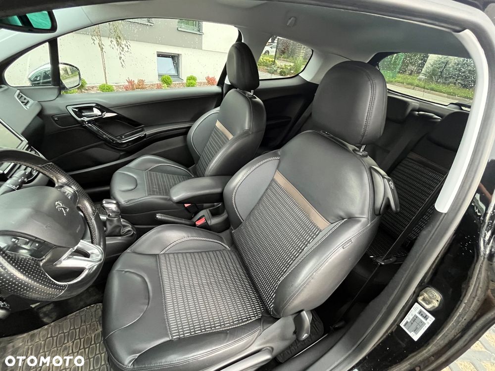 Peugeot 208 95 VTI Active - 15