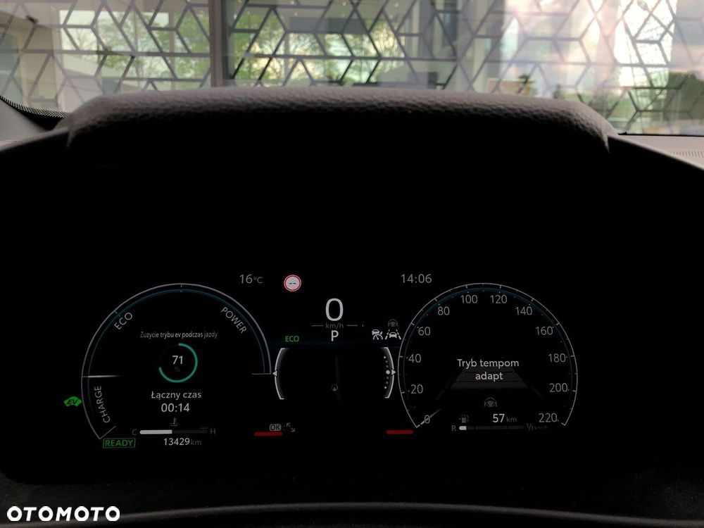 Toyota C-HR - 25