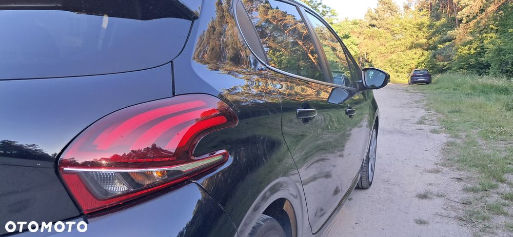 Peugeot 208 1.6 BlueHDi Active S&S - 32
