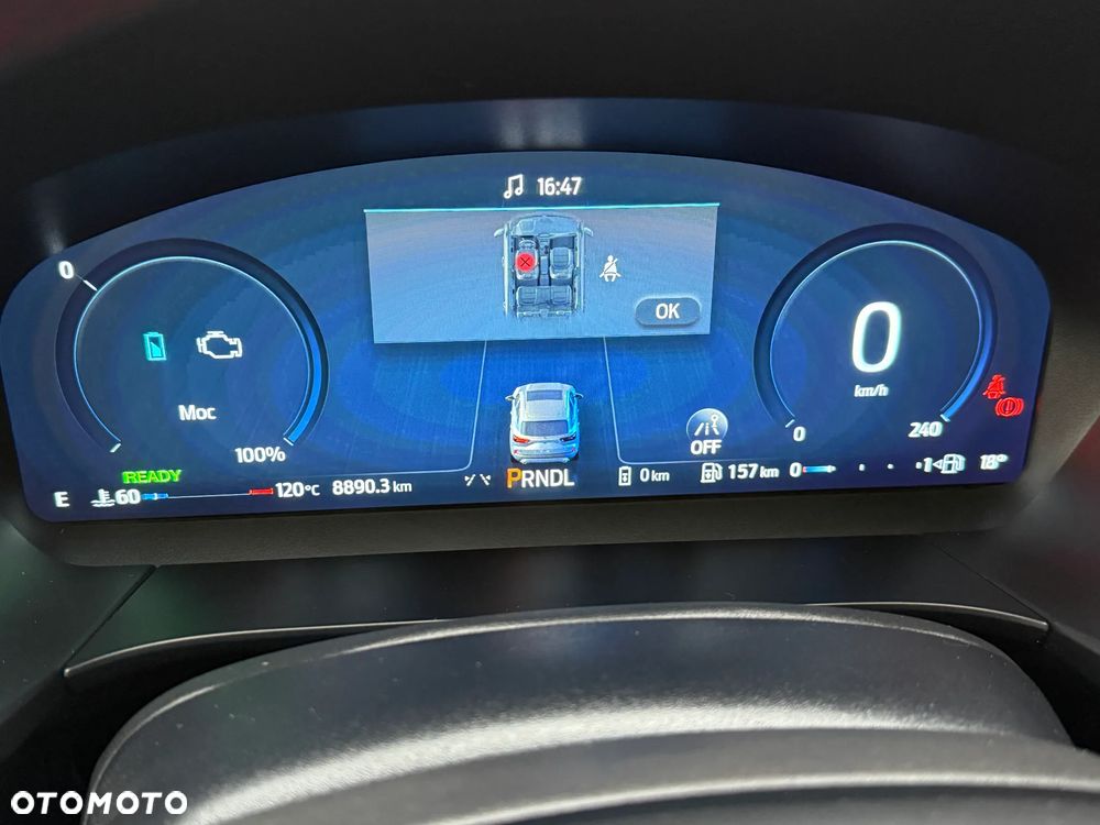 Ford Kuga 2.5 Duratec PHEV ST-LINE - 27