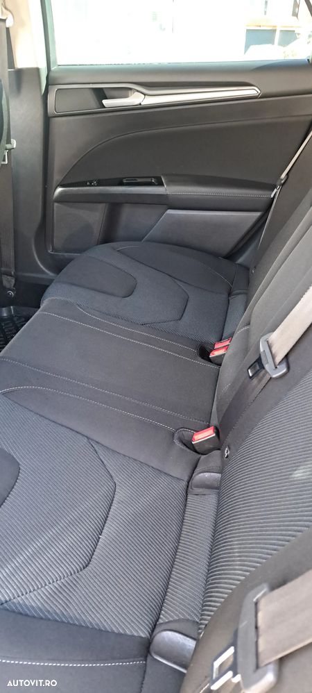 Ford Mondeo 2.0 TDCI PowerShift AWD Business - 7