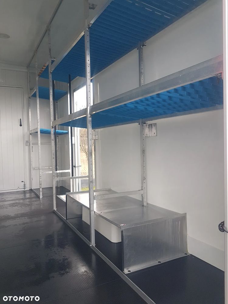 Iveco DAILY KONTENER NISKOPODŁOGOWY 4,43x2,23x2,42 SKLEP BAR FOODTRUCK KAMPER KLIMA - 19