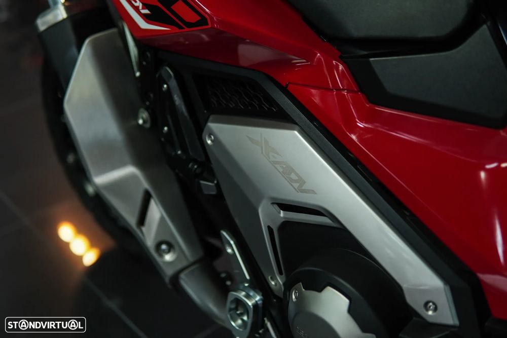 Honda X-ADV 750 - 7