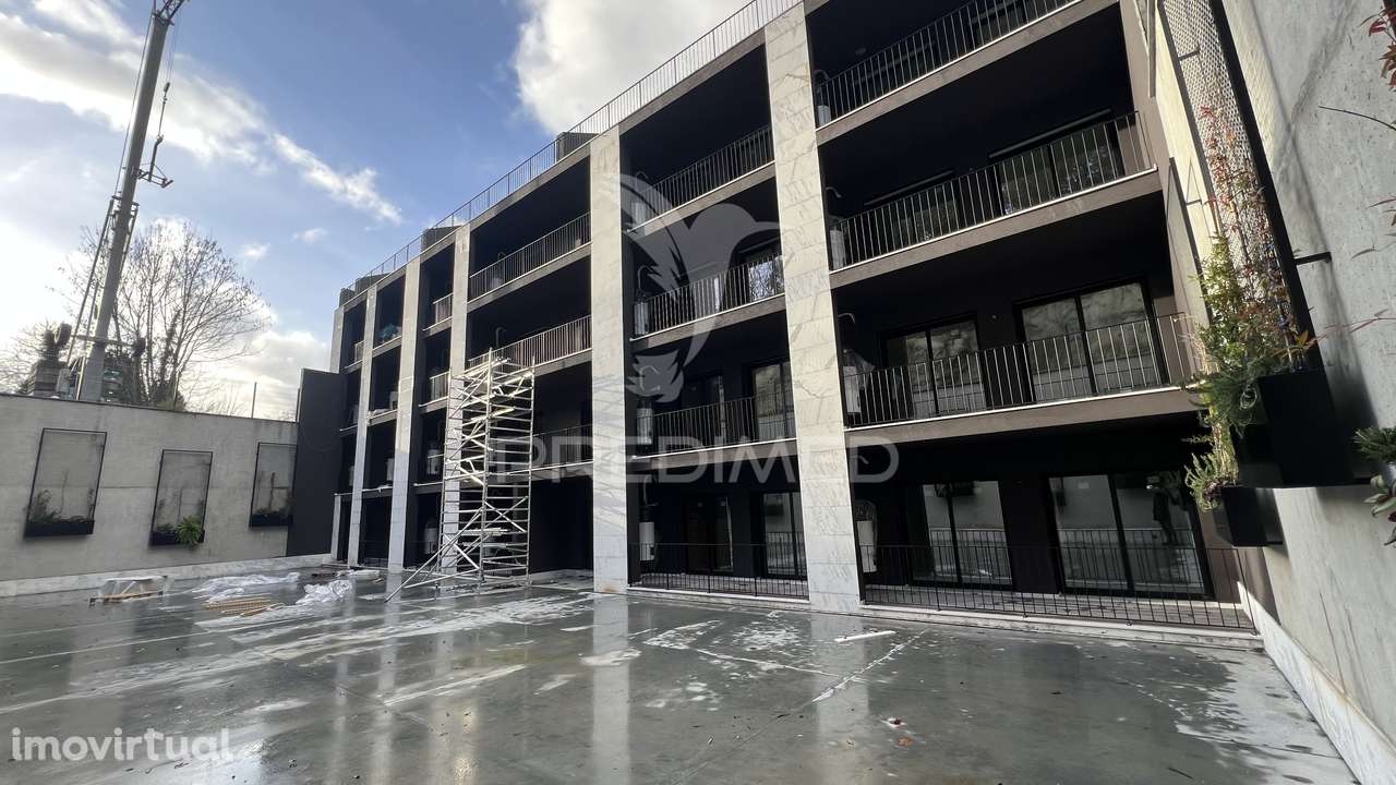 APARTAMENTO T0 NO CORAÇÃO DE BRAGA - (OPORTUNIDADE IMPERDÍVEL) - Grande imagem: 5/22