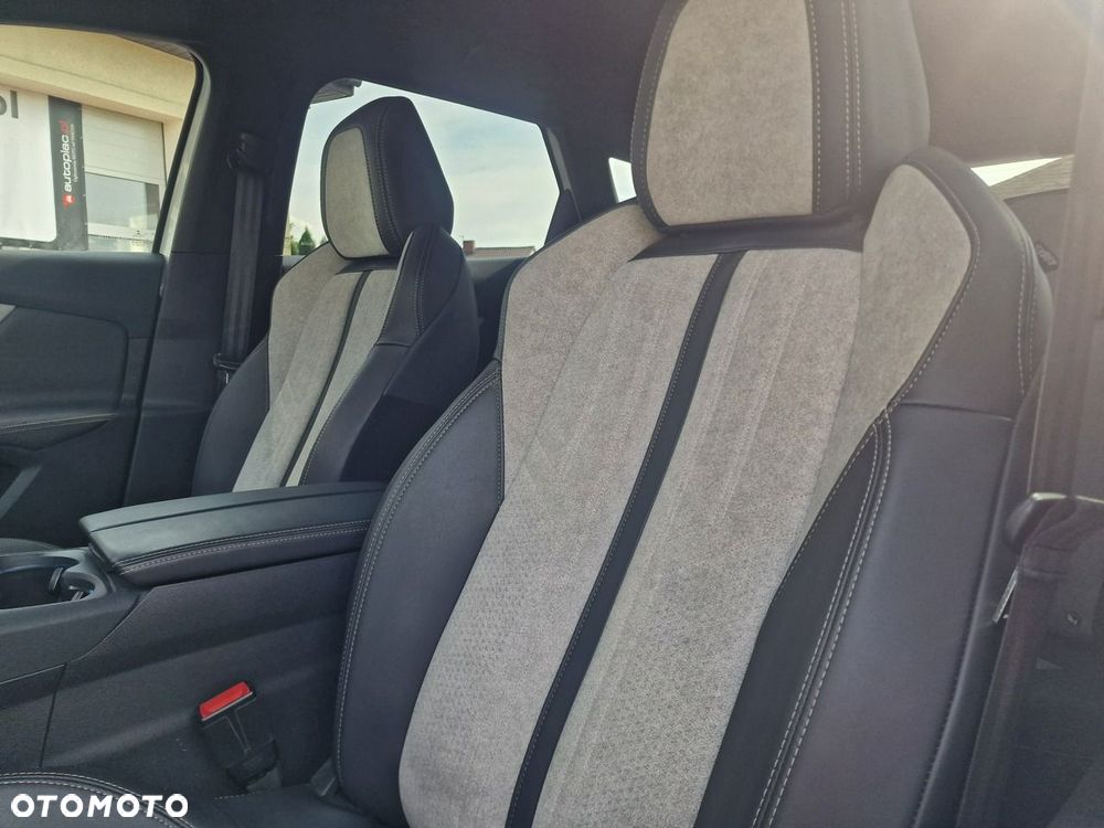 Peugeot 3008 1.6 PureTech Hybrid PHEV GT S&S EAT8 - 17