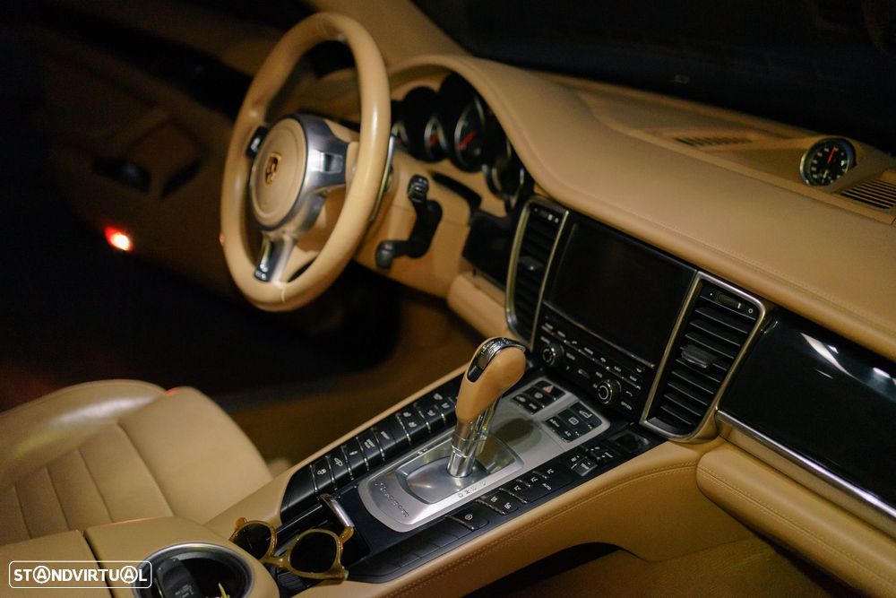 Porsche Panamera Standard - 7