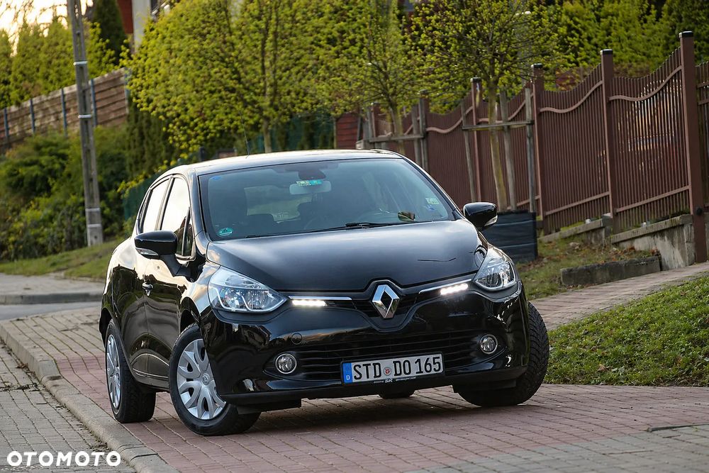 Renault Clio 1.2 16V 75 Experience - 1