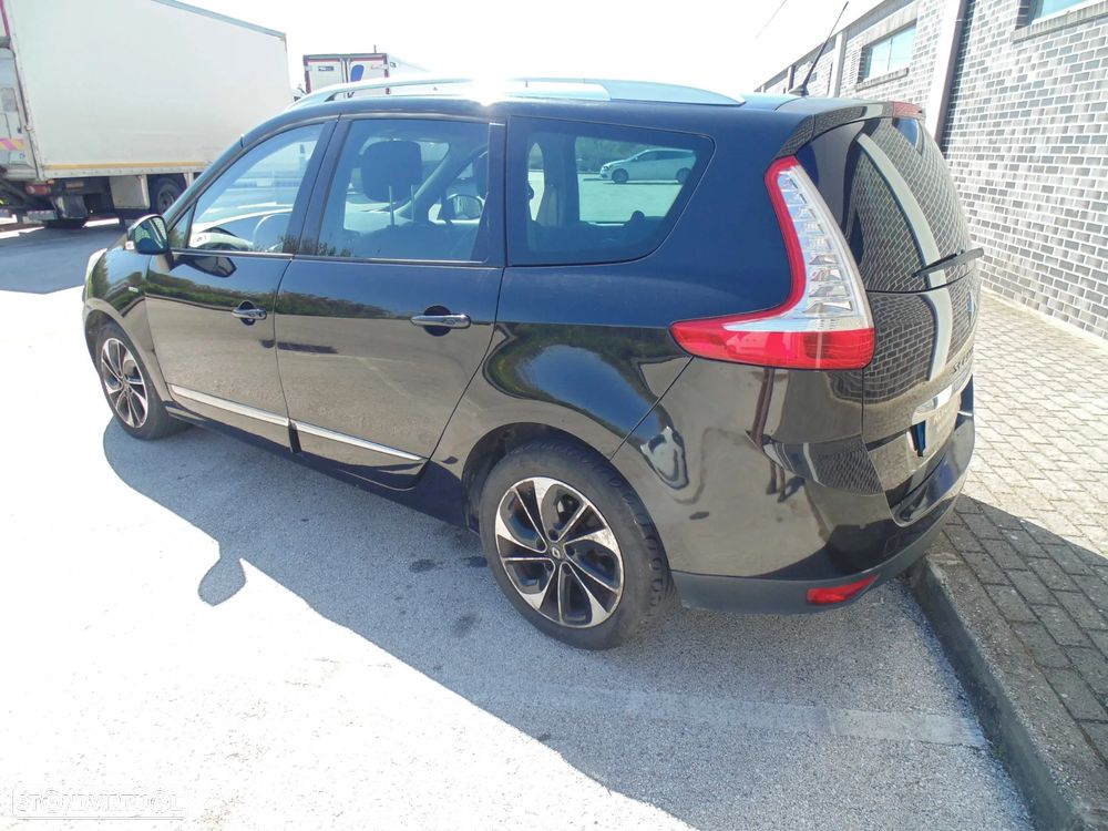 Renault Grand Scénic 1.6 dCi Bose Edition SS - 13
