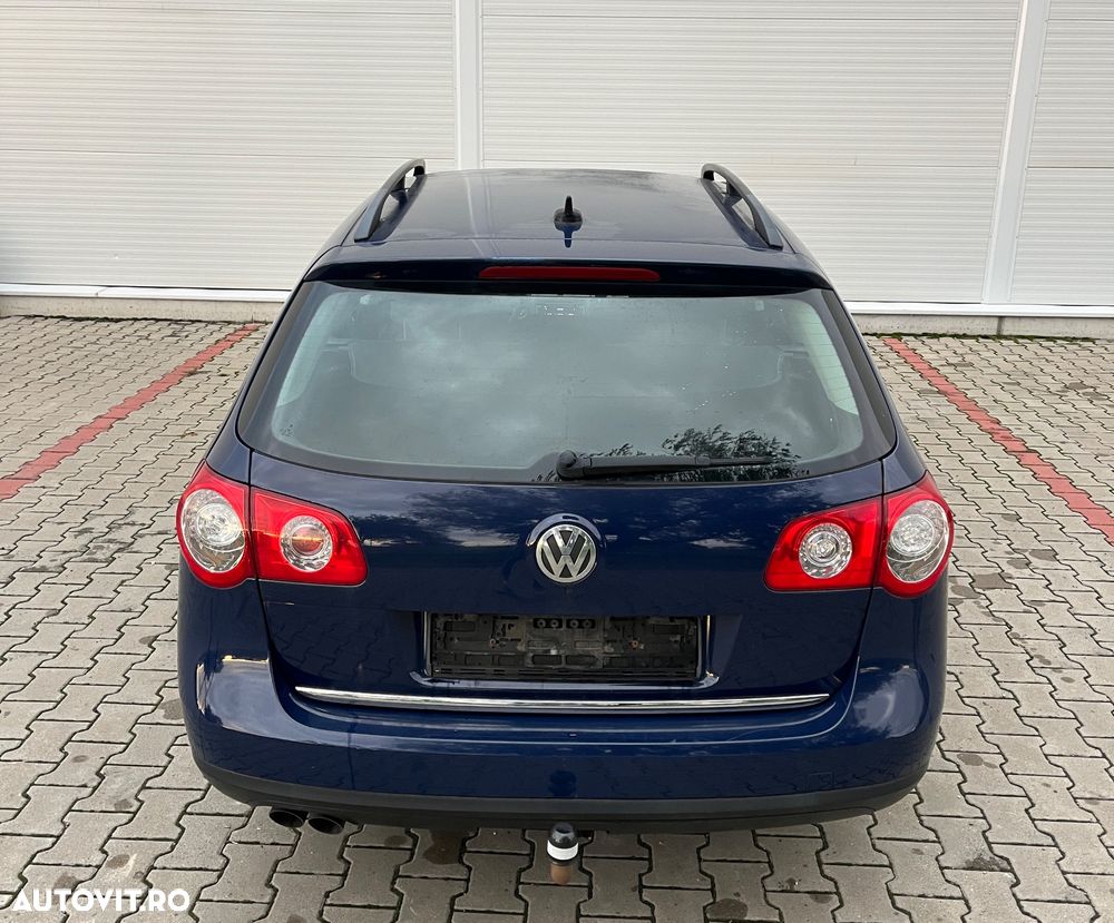 Volkswagen Passat - 5