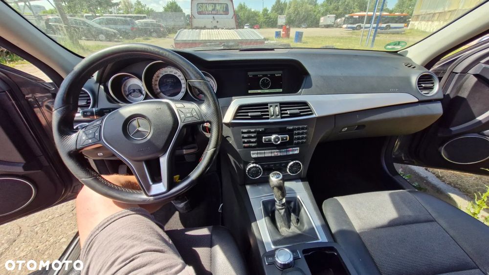 Mercedes-Benz Klasa C 220 CDI Edition - 10