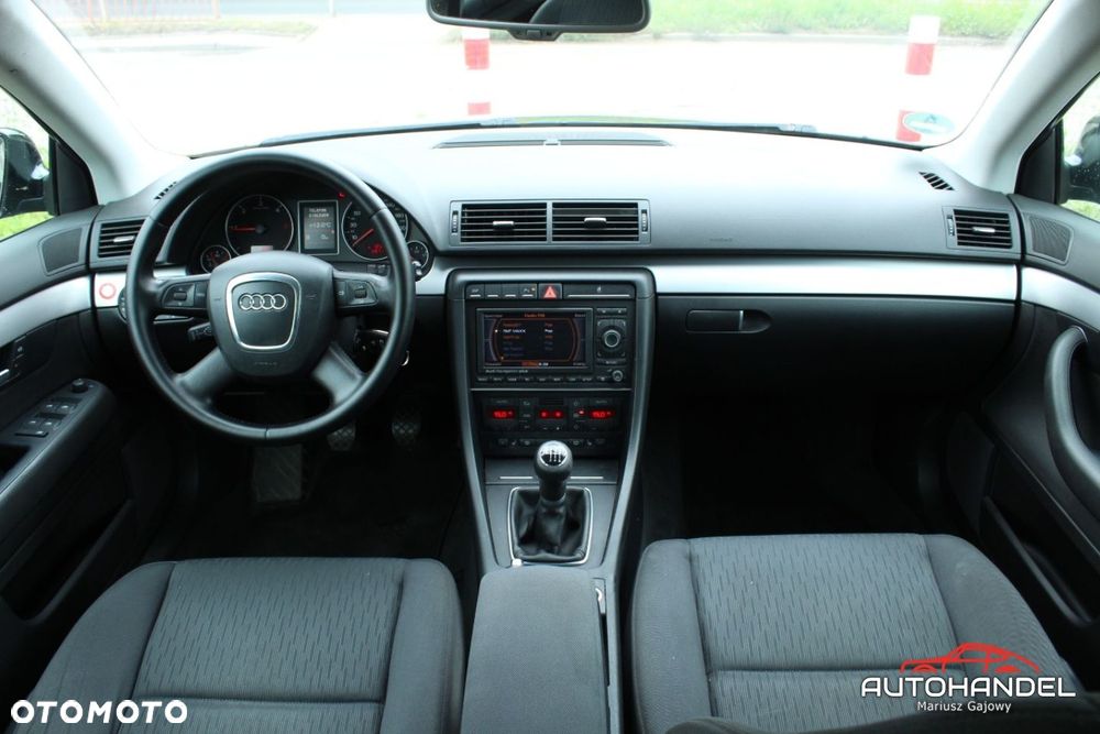 Audi A4 Avant - 7