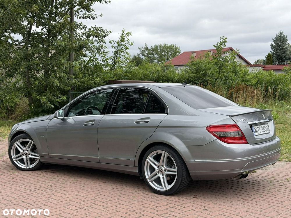 Mercedes-Benz Klasa C 180 BlueEFFICIENCY 7G-TRONIC Elegance - 5