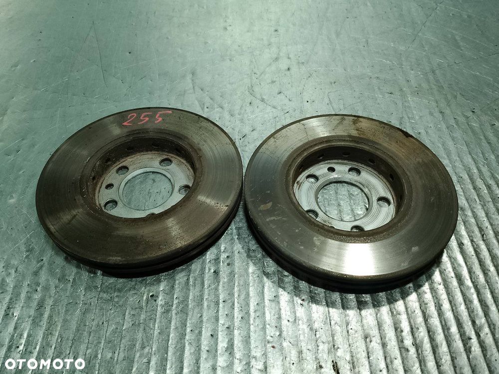 TARCZE HAMULCOWE PRZÓD SKODA OCTAVIA I 1.6 - 1