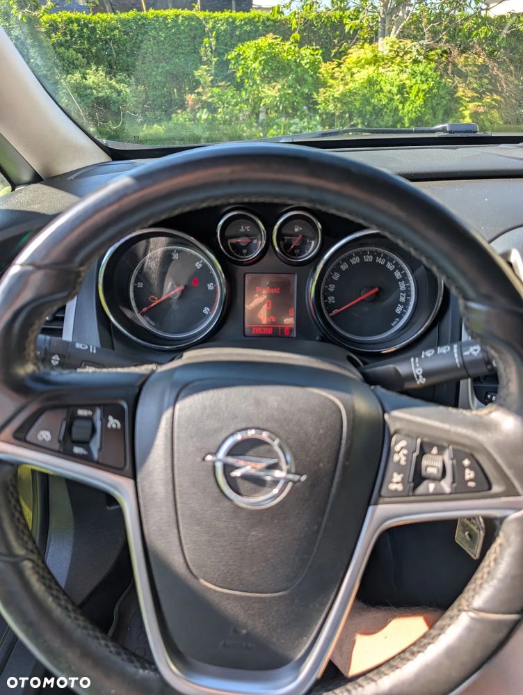 Opel Astra 1.7 CDTI - 10