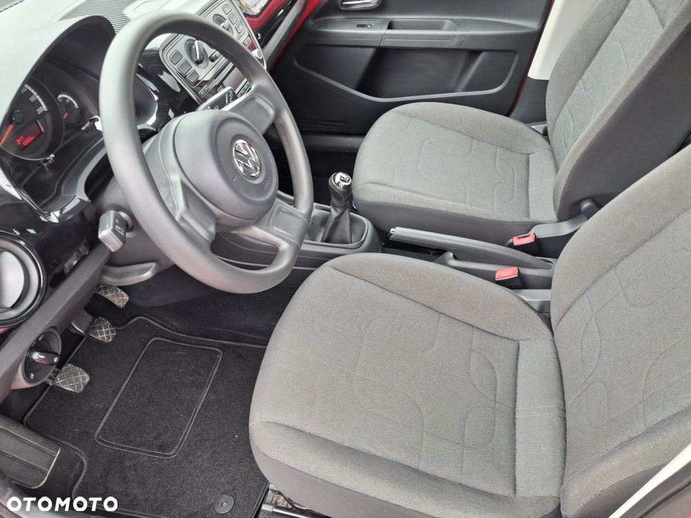 Volkswagen up! 1.0 move Perfectline - 22