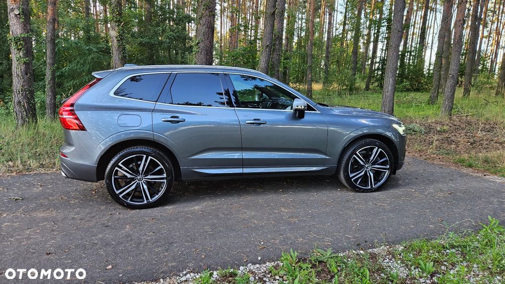 Volvo XC 60 D5 AWD Geartronic RDesign - 38