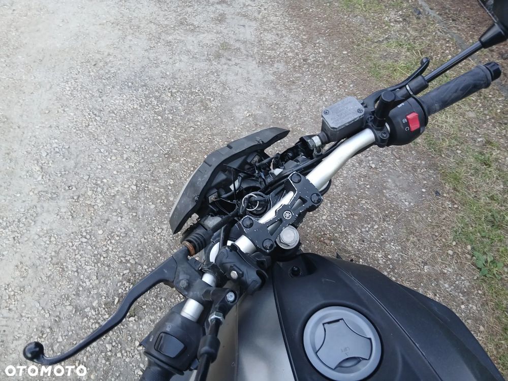Yamaha MT - 3