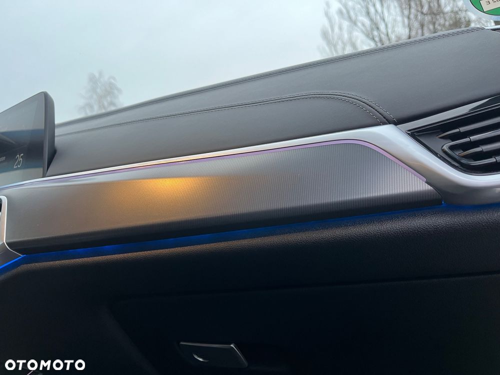 BMW X5 xDrive45e - 31