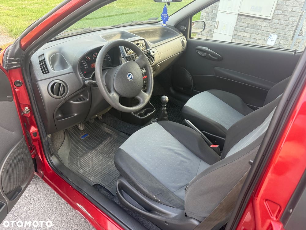 Fiat Punto - 7