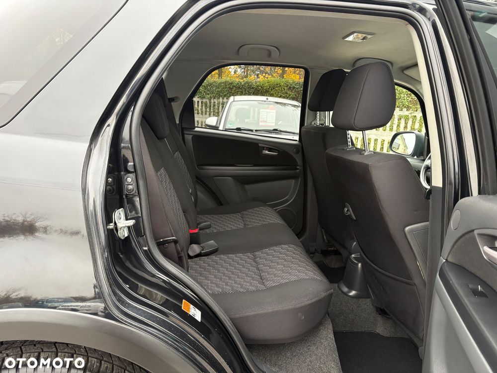 Suzuki SX4 1.6 GLX / Comfort - 33