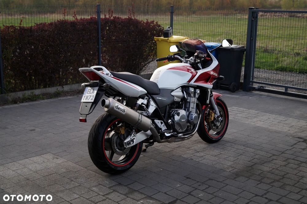 Honda CB - 11