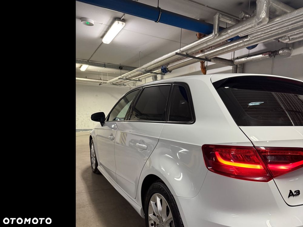 Audi A3 Sportback 1.6 TDI - 5
