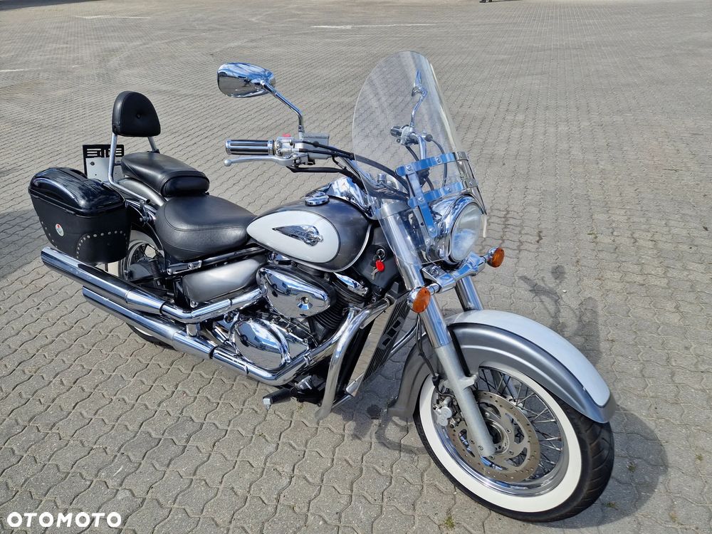 Suzuki VL 800 Volusia - Boulevard C50 - 2