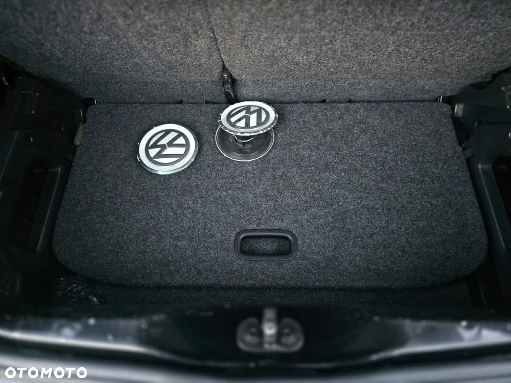 Volkswagen up! (BlueMotion Technology) high - 28