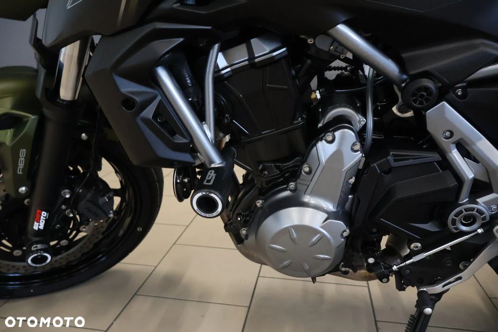 Kawasaki Z 650 - 21