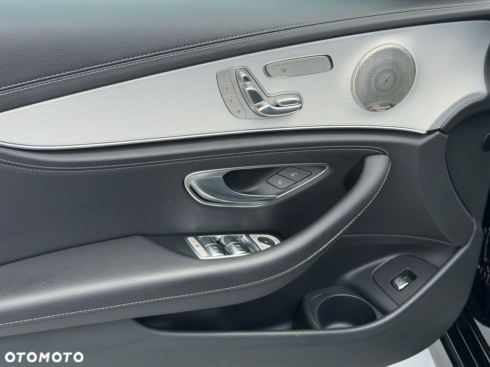 Mercedes-Benz Klasa E 220 d 4-Matic AMG - 25