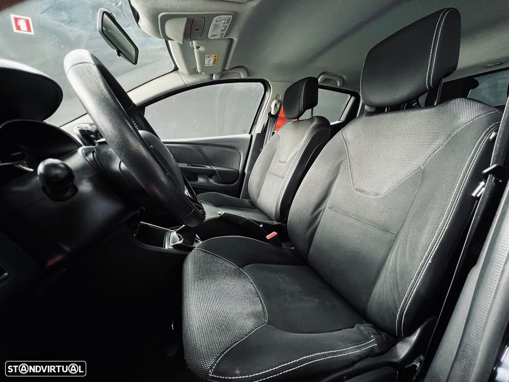Renault Clio 0.9 TCe Limited - 27
