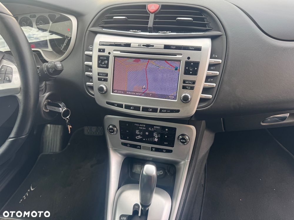 Lancia Delta 1.6 MJ Platino Selectronic - 6